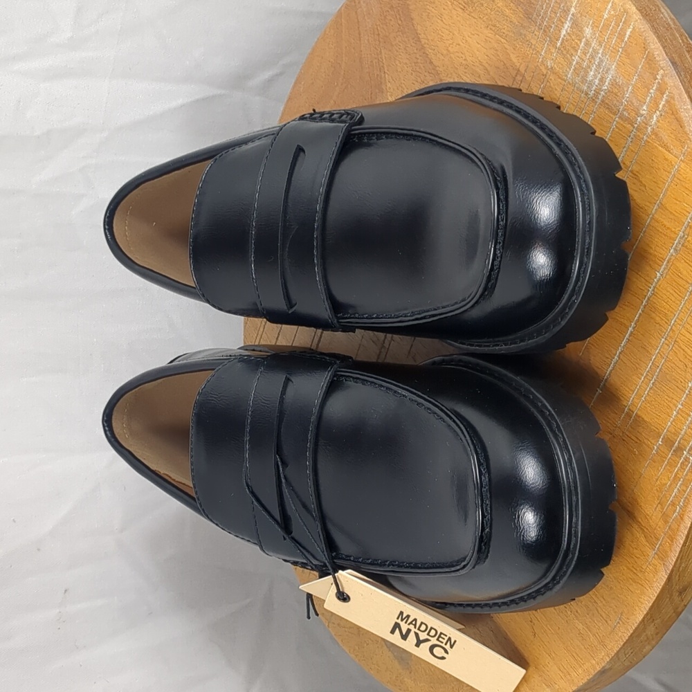 Madden NYC Kennie Loafer